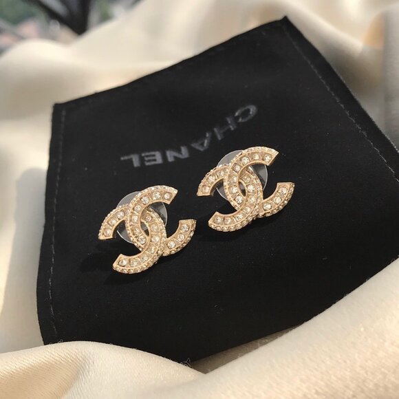 ✅✅✅Chanel earrings - Picture 2 of 7